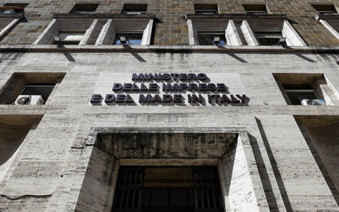 MIMIT: Riaprono i bandi per le aree di crisi industriale