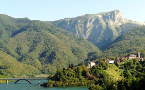 Accese critiche al Parco delle Apuane: ambientalisti contestano il presidente Tagliasacchi