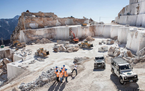 Carrara: analisi del mercato del marmo tra lavorazione, export e occupazione
