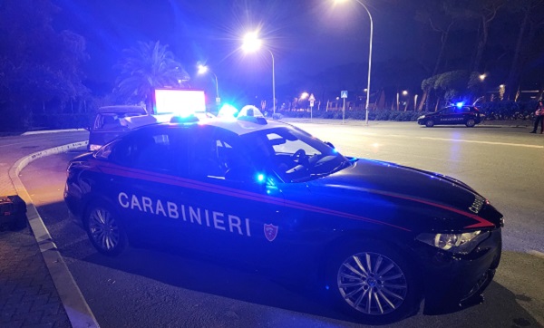 Tragedia a Licciana Nardi: uomo di 55 anni trovato morto sul balcone