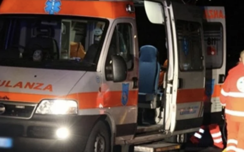 Aggressione mortale a Massa: uomo di 47 anni muore dopo un arresto cardiaco